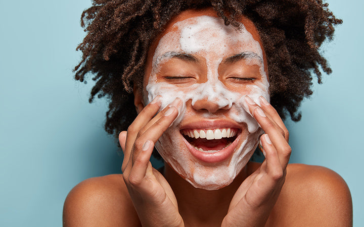 The Ultimate Day & Night Skincare Routine For Your Oily Skin