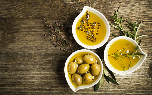 How Can Your Hair Benefit From Olive Oil?
