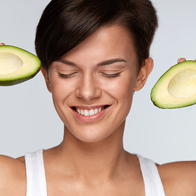 Avocado Oil For Skin: 7 Benefits and How To Use It